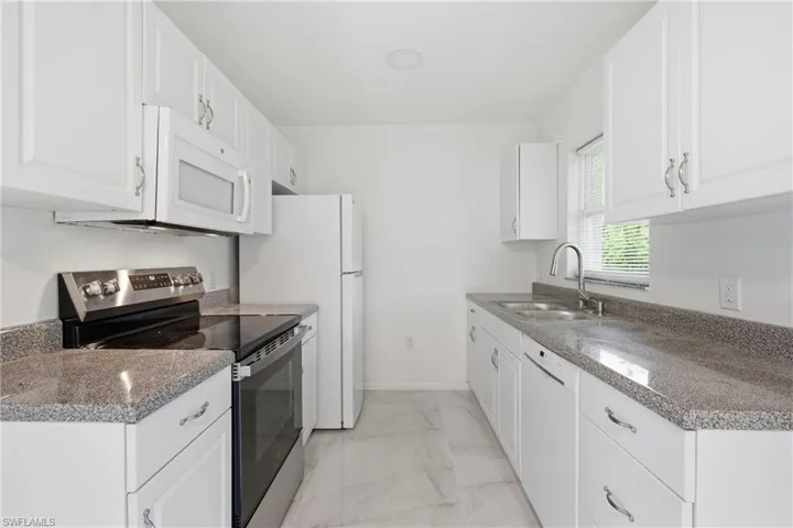 5160 31st Ave Sw, Naples, Florida 34116
