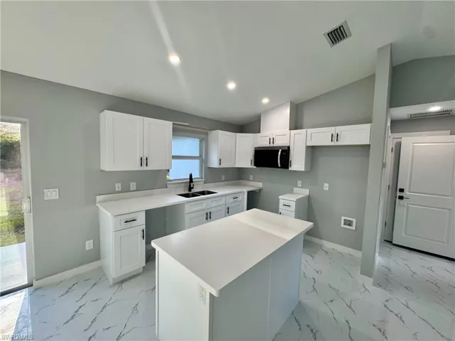 2305 Grant Ave, Alva, Florida 33920