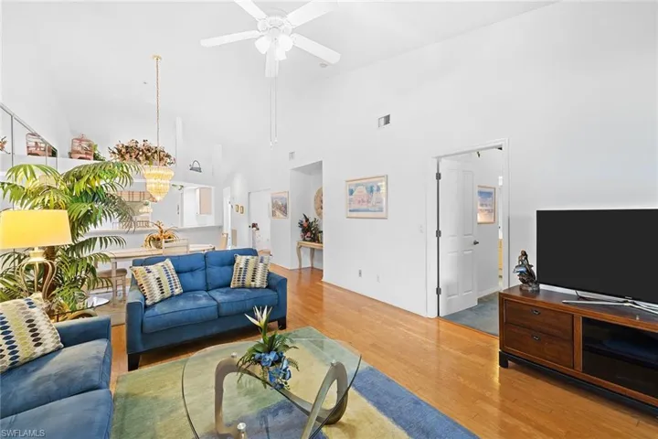 1048 Manor Lake Dr 203, Naples, Florida 34110