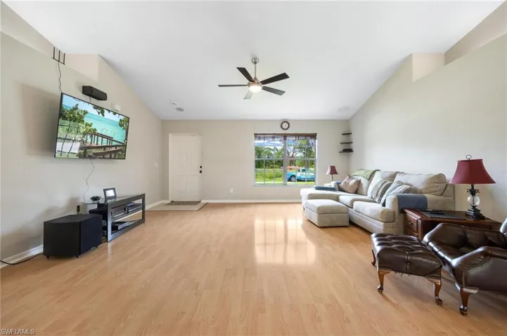 1034 Albion St, Lehigh Acres Fl 33974