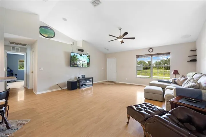 1034 Albion St, Lehigh Acres Fl 33974