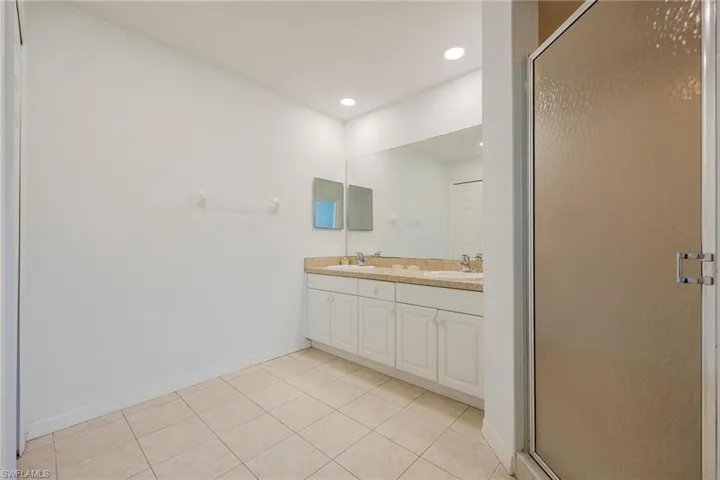 1034 Albion St, Lehigh Acres Fl 33974