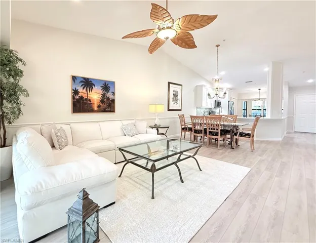 8380  Heritage Links  CT, Naples, FL 34112
