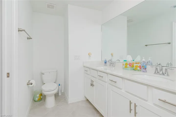 5445  Double Eagle  CIR, Ave Maria, FL 34142