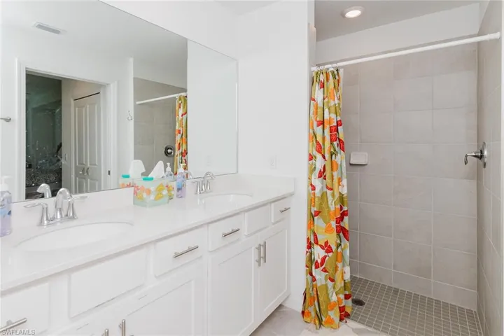 5445  Double Eagle  CIR, Ave Maria, FL 34142
