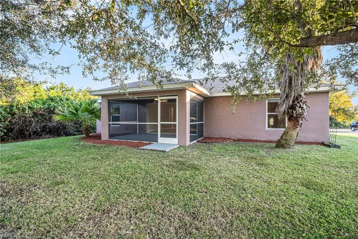 4306  14th SW ST, Lehigh Acres, FL 33976