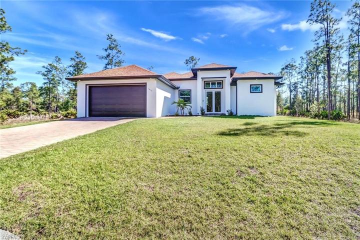 1412  North  AVE, Lehigh Acres, FL 33972