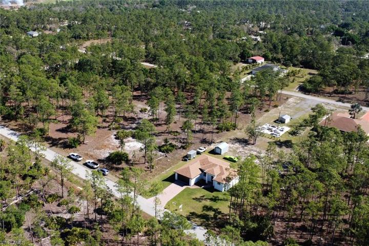 1412  North  AVE, Lehigh Acres, FL 33972