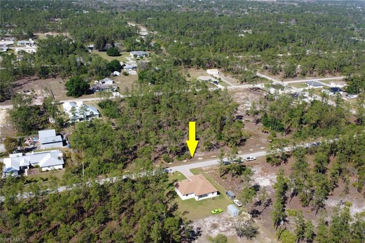 1412  North  AVE, Lehigh Acres, FL 33972