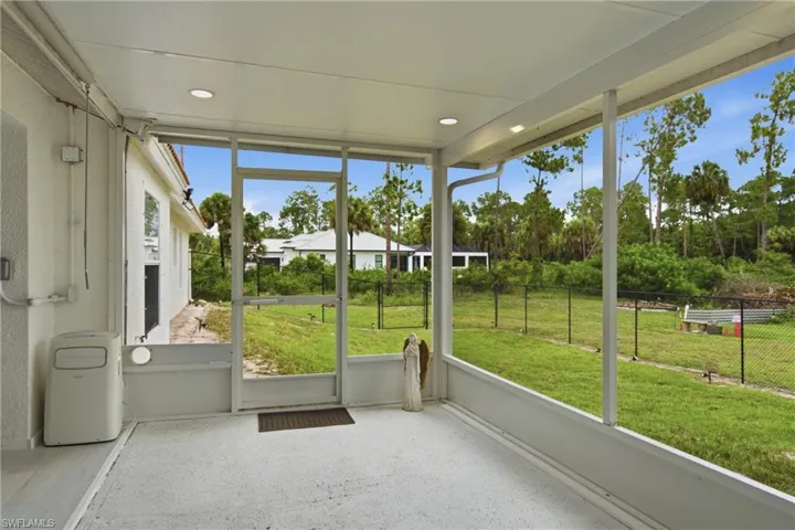 3021 14th Ave Se, Naples, Florida 34117