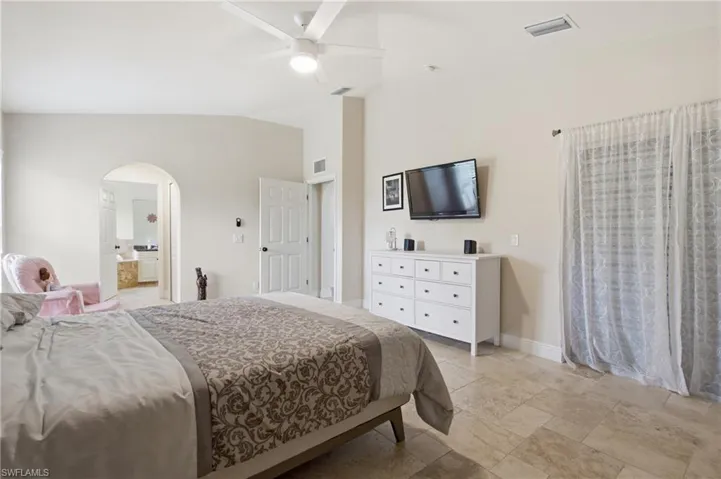 3021 14th Ave Se, Naples, Florida 34117