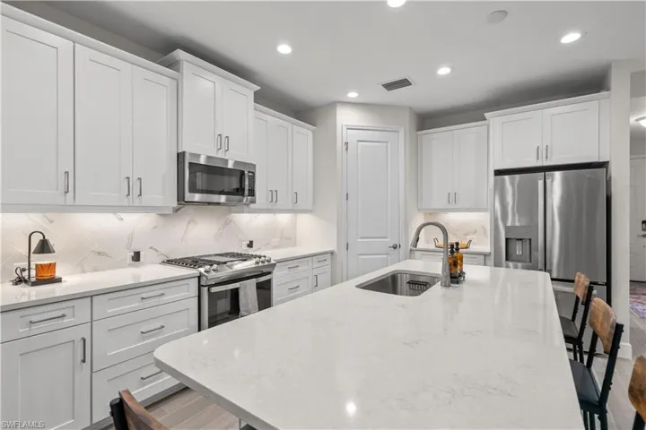 11671 Solano Dr, Fort Myers, Florida 33966