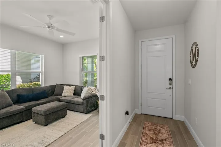 11671 Solano Dr, Fort Myers, Florida 33966