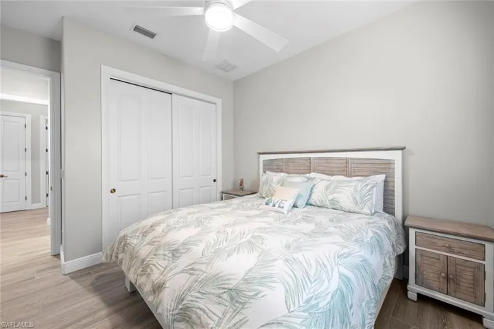 2nd guest bedroom w/closet