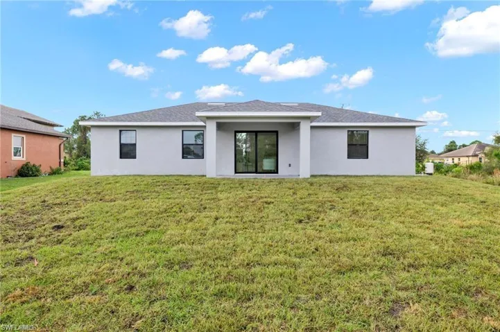 3218  16th W ST, Lehigh Acres, FL 33971