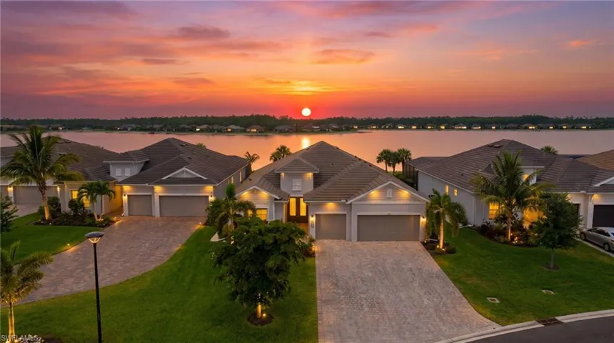 13556 Blue Bay Cir, Fort Myers, Florida 33913