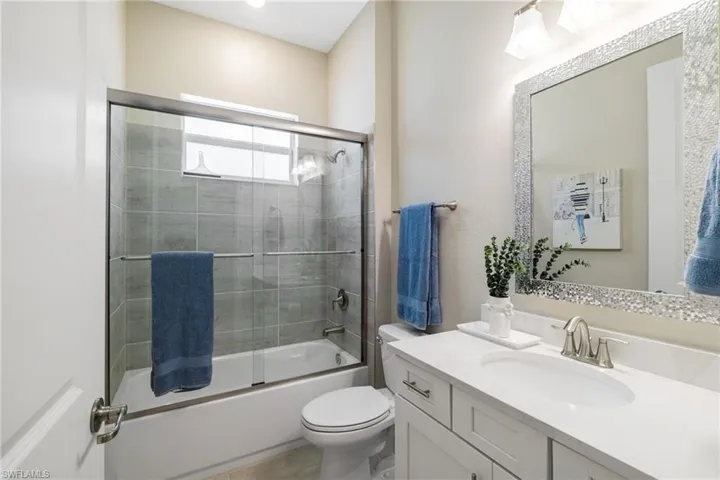 13556 Blue Bay Cir, Fort Myers, Florida 33913