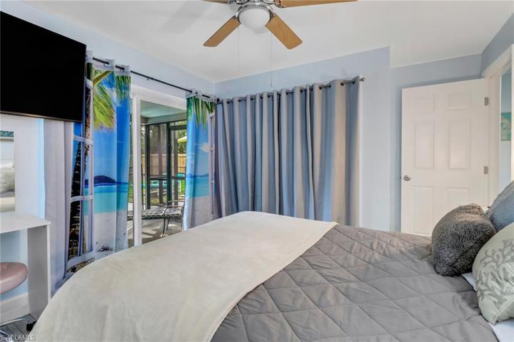 206  Cape Coral W PKWY, Cape Coral, FL 33914