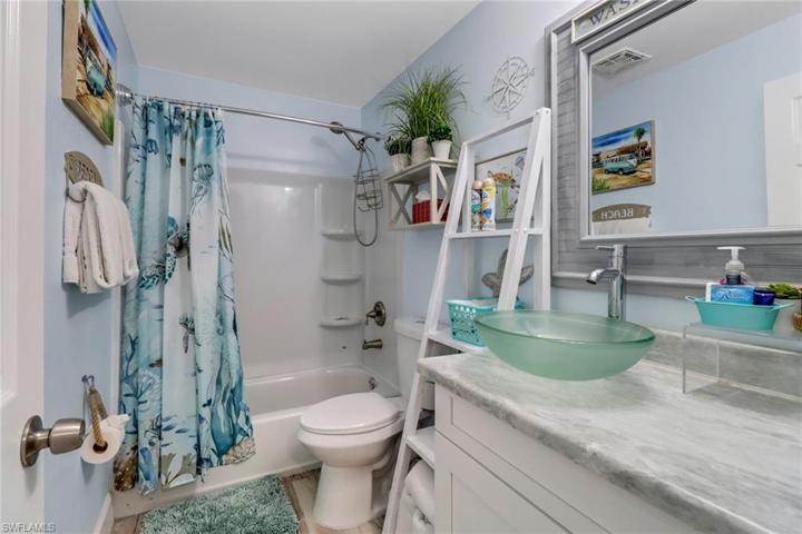 206  Cape Coral W PKWY, Cape Coral, FL 33914