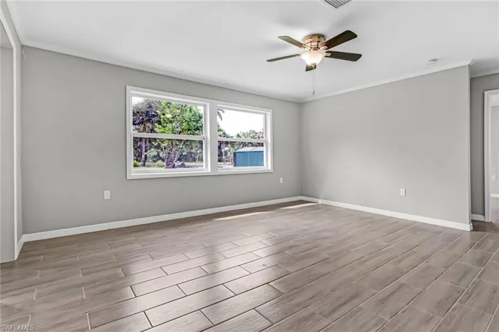 1152  Harbor  DR, North Fort Myers, FL 33917