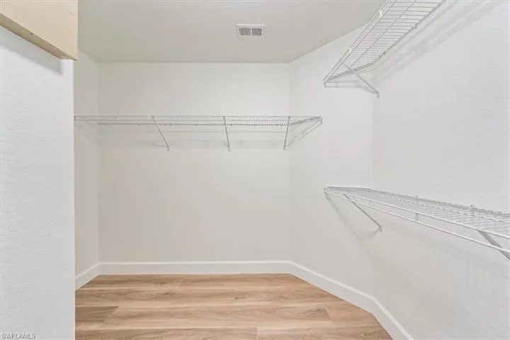 7134  BLUE JUNIPER CT  , Naples, FL 34109