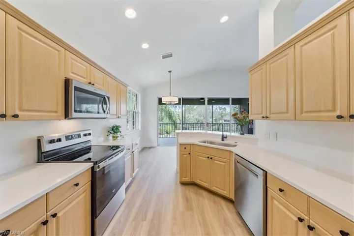 7134  BLUE JUNIPER CT  , Naples, FL 34109