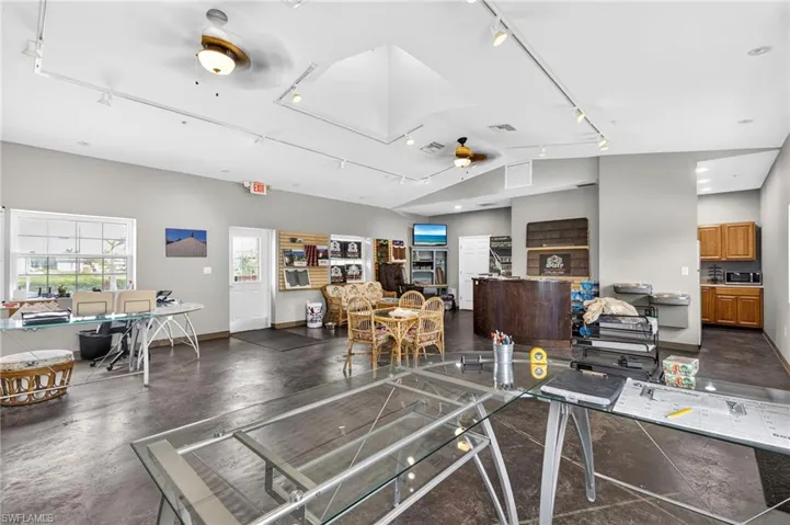 3640 Pine Island Rd, Cape Coral, Florida 33991