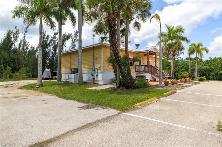 3640 Pine Island Rd, Cape Coral, Florida 33991