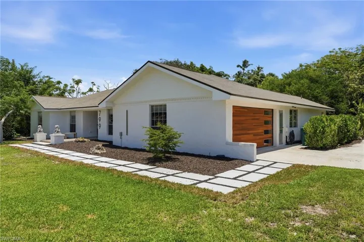 799 Barfield Dr, Marco Island, Florida 34145