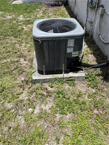Details featuring central AC