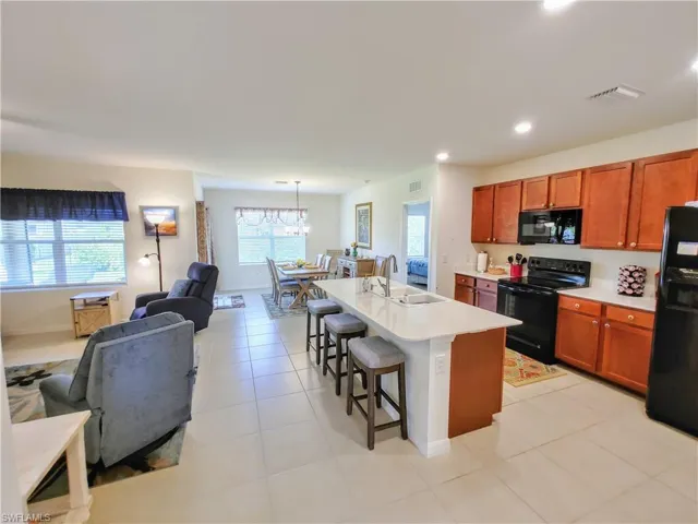 3324 Acapulco Cir, Cape Coral Fl 33909