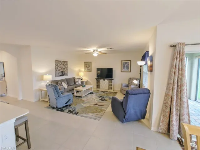3324 Acapulco Cir, Cape Coral Fl 33909