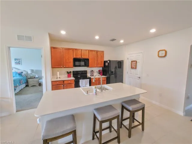 3324 Acapulco Cir, Cape Coral Fl 33909