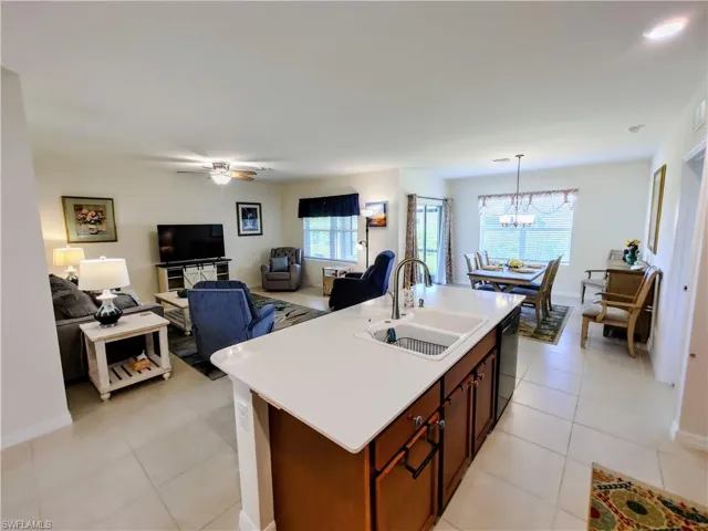 3324 Acapulco Cir, Cape Coral Fl 33909