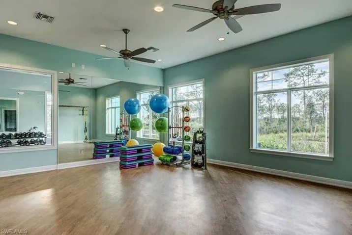 3324 Acapulco Cir, Cape Coral Fl 33909