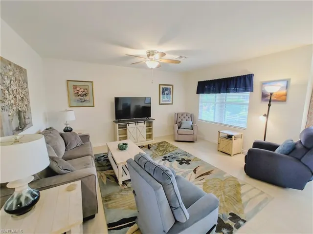 3324 Acapulco Cir, Cape Coral Fl 33909