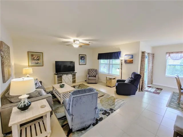 3324 Acapulco Cir, Cape Coral Fl 33909