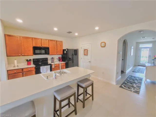 3324 Acapulco Cir, Cape Coral Fl 33909