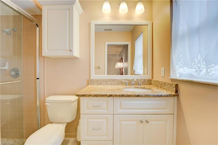 1032 NE Van Loon LN, CAPE CORAL FL 33909