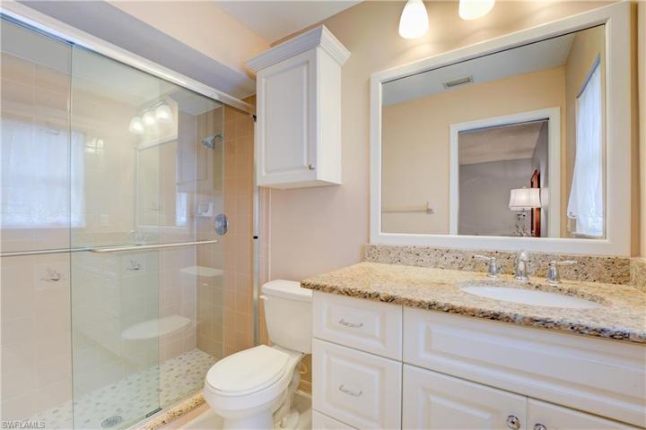 1032 NE Van Loon LN, CAPE CORAL FL 33909