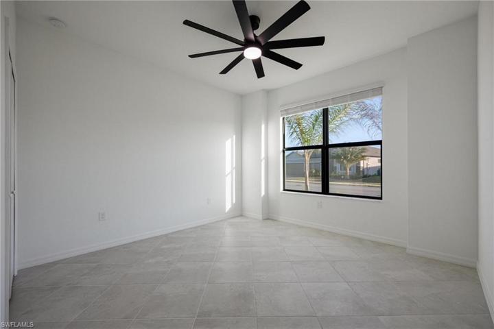 3417 Nombella CT, FORT MYERS FL 33905