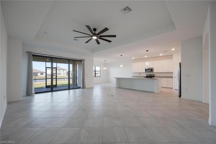 3417 Nombella CT, FORT MYERS FL 33905