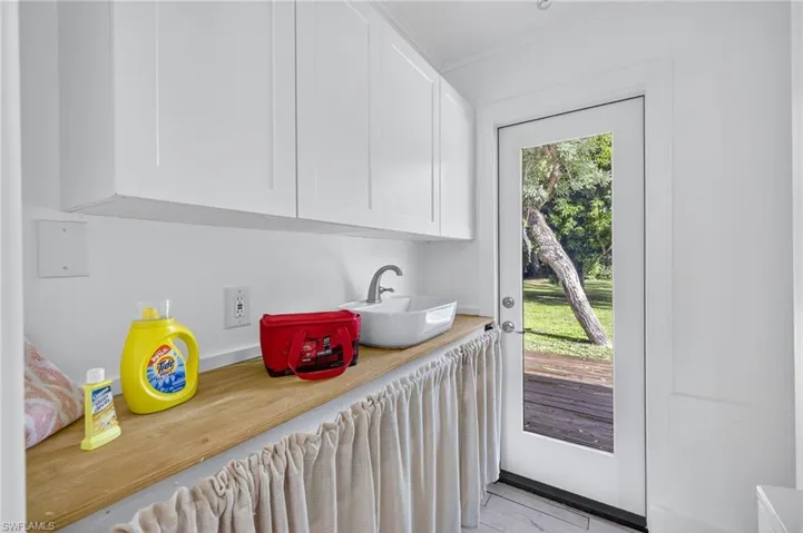 Laundry area