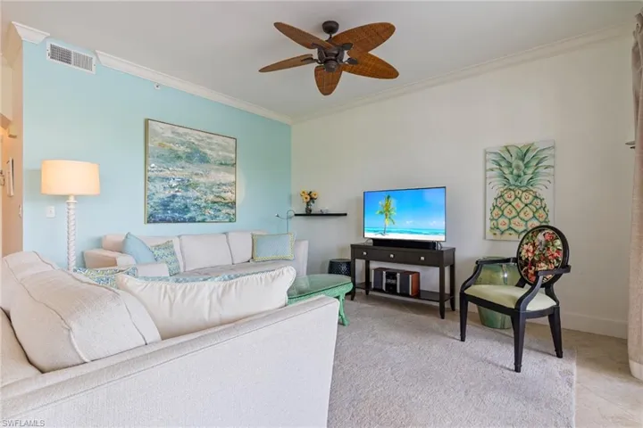 7615 Arbor Lakes Ct 433, Naples, Florida 34112