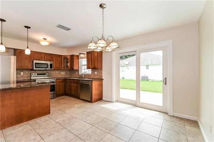 302 3rd St, Cape Coral, Florida 33990