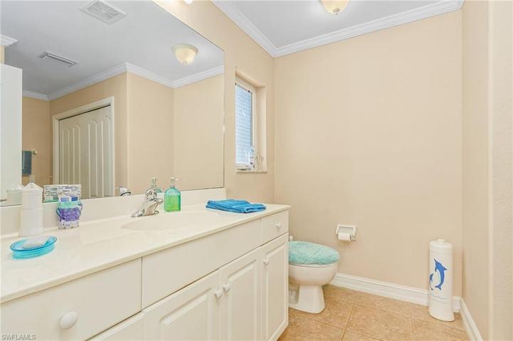 Master bathroom #2