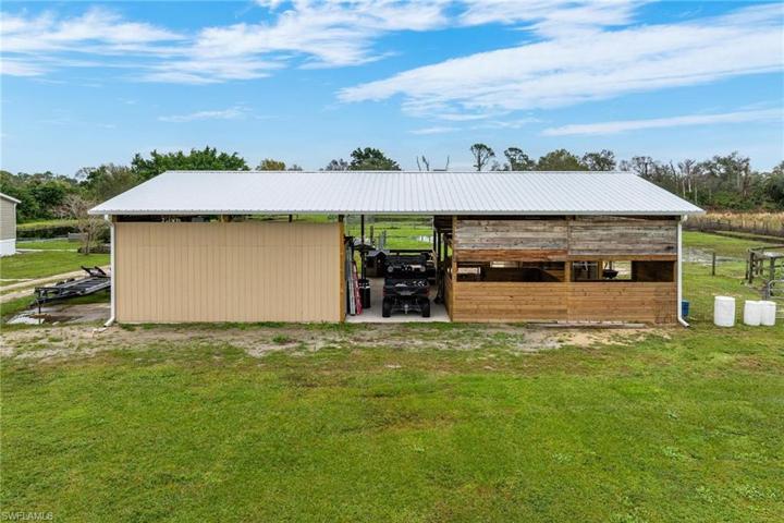 5681  Pangola  RD, FORT MYERS, FL 33905