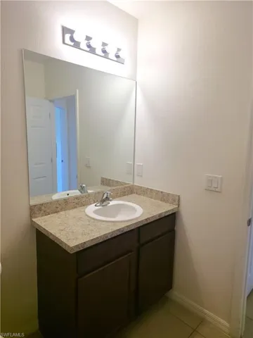 1148 Nw 27th Ct, Cape Coral, Florida 33993