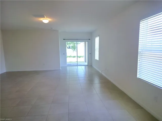 1148 Nw 27th Ct, Cape Coral, Florida 33993