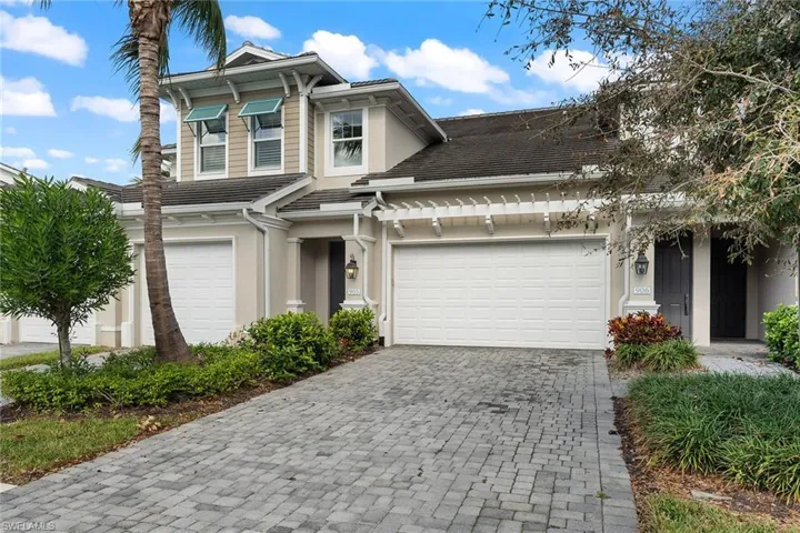 6966  Avalon  CIR, Naples, FL 34112
